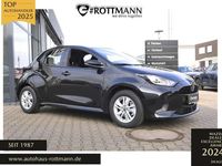 Neu Mazda 2 Center-Line 116 PS (85 kW) 2025 Schwarz (opera black metallic) Kleinwagen