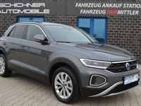Gebraucht VW T-Roc Life 150 PS (110 kW) 2024 Grau SUV