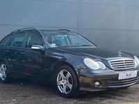 Gebraucht Mercedes C200 122 PS (89 kW) 2005 Schwarz Kombi