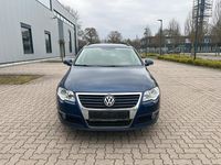 Gebraucht VW Passat Comfortline 140 PS (102 kW) 2005 Blau Kombi