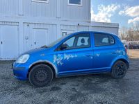 Gebraucht Toyota Yaris 65 PS (47 kW) 2003 Blau Kleinwagen