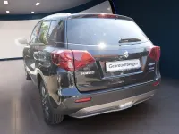 Gebraucht Suzuki Vitara Comfort+ 129 PS (94 kW) 2022 Schwarz SUV