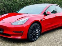 Gebraucht Tesla Model 3 377 kW (513 PS) 2022 Rot Limousine
