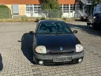Gebraucht Renault Clio LIMITED 75 PS (55 kW) 2001 Schwarz Limousine