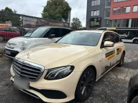 Gebraucht Mercedes E200 160 PS (117 kW) 2020 Beige Kombi