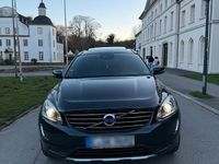 Gebraucht Volvo XC60 Summum 181 PS (133 kW) 2015 Grau SUV