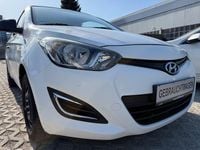 Gebraucht Hyundai i20 Classic 86 PS (63 kW) 2012 Weiß Kleinwagen