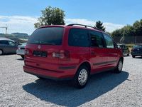 Gebraucht VW Sharan Trendline 116 PS (85 kW) 2009 Rot Van / Kleinbus
