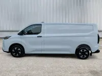Nouvelle Ford Transit Custom Trend 232 ch (170 kW) 2026 Blanc Berline