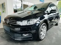 Gebraucht VW Touran Comfortline 150 PS (110 kW) 2017 Schwarz metallic Van / Kleinbus
