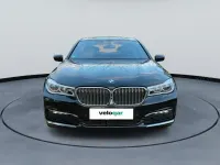 Gebraucht BMW 740 326 PS (239 kW) 2019 Schwarz Limousine