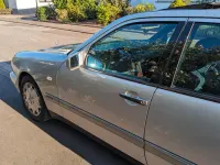 Gebraucht Mercedes E280 193 PS (141 kW) 1997 Silber Limousine