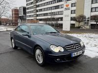 Gebraucht Mercedes CLK240 170 PS (125 kW) 2003 Silber Coupé
