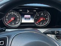 Gebraucht Mercedes E220 194 PS (142 kW) 2017 Grau Kombi
