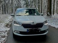 Gebraucht Skoda Fabia Ambition 75 PS (55 kW) 2018 Weiß Kombi