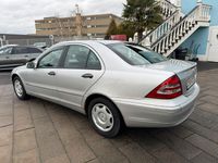 Gebraucht Mercedes C220 Classic 143 PS (105 kW) 2003 Silber Limousine