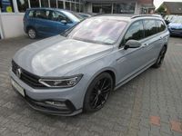 Gebraucht VW Passat Business 272 PS (200 kW) 2020 Scale silver metallic Kombi
