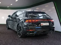 Gebraucht Audi Q8 S-Line 286 PS (210 kW) 2025 Mythosschwarz metallic SUV