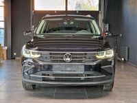 Gebraucht VW Tiguan Active 150 PS (110 kW) 2023 Schwarz SUV