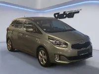 Gebraucht Kia Carens 135 PS (99 kW) 2015 Silber Van / Kleinbus
