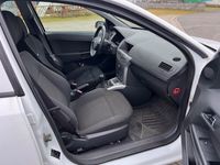 gebraucht Opel Astra 1.7 CDTi Caravan Selection Tüv