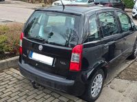 Gebraucht Fiat Idea 95 PS (69 kW) 2012 Schwarz Van / Kleinbus