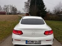 Gebraucht Mercedes C180 AMG line 156 PS (114 kW) 2017 Weiß Coupé