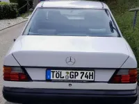 Gebraucht Mercedes 230 132 PS (97 kW) 1989 Weiß Limousine