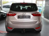 Gebraucht Hyundai ix20 Style 125 PS (91 kW) 2015 Beige Kleinwagen