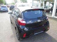 Neu Hyundai i10 Trend 63 PS (46 kW) 2025 Phantom black / met Kleinwagen