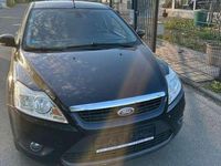 Usado Ford Focus Style 101 CV (74 kW) 2008 Negro Utilitario