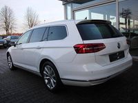 Gebraucht VW Passat Highline 150 PS (110 kW) 2018 Weiß Kombi