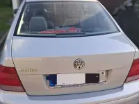 Gebraucht VW Bora 75 PS (55 kW) 2000 Silber Limousine