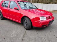 Gebraucht VW Golf 110 PS (80 kW) 2002 Rot Limousine