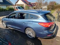 Gebraucht Ford Focus Titanium 125 PS (91 kW) 2019 Blau Limousine