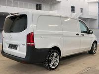 Usado Mercedes Vito 190 HP (139 kW) 2015 Branco Van