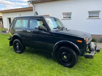 Gebraucht Lada niva 2016 Grün SUV