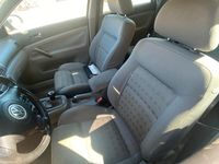 Second-hand VW Passat 102 CP (75 kW) 2005 Gri Break