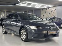 Gebraucht VW Golf VIII 150 PS (110 kW) 2020 Grau Limousine