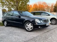 Usata Mercedes E320 224 CV (164 kW) 2004 Nero Station wagon