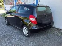 Gebraucht Mercedes A160 Elegance 95 PS (69 kW) 2010 Schwarz Kleinwagen