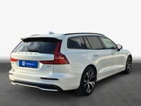 Gebraucht Volvo V60 Plus 197 PS (144 kW) 2025 Weiß Kombi