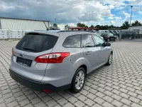 Gebraucht Ford Focus Trend 116 PS (85 kW) 2011 Grau Limousine