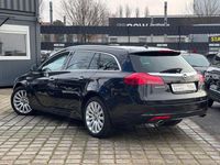 Gebraucht Opel Insignia Cosmo 220 PS (161 kW) 2010 Schwarz Kombi