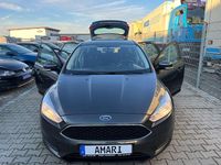 Gebraucht Ford Focus Trend 101 PS (74 kW) 2017 Grau Kombi