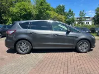 Używany Ford S-MAX Titanium 190 KM (139 kW) 2018 Czarny Minivan