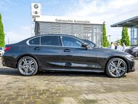 gebraucht BMW 330e Luxury Line Head-Up H /K DA Prof. PA+ Laser