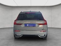 Gebraucht Volvo XC60 Plus 197 PS (144 kW) 2023 Grau SUV