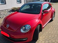 Gebraucht VW Beetle Design 105 PS (77 kW) 2012 Rot Kleinwagen