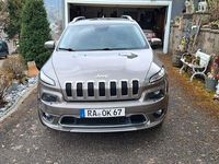 Gebraucht Jeep Cherokee Overland 200 PS (147 kW) 2017 Beige SUV